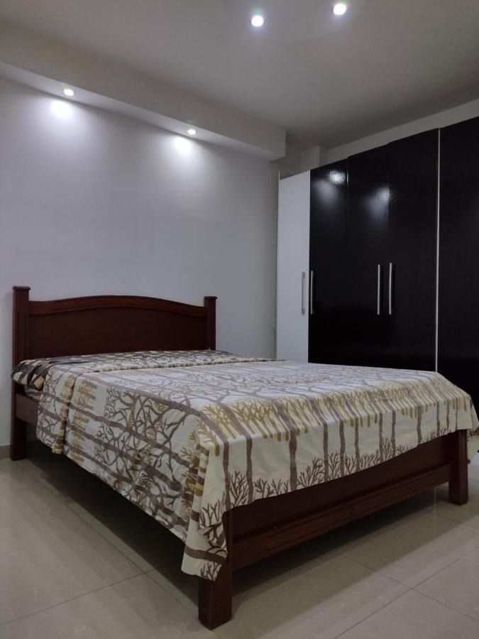 Apartamento Frente Al Aeropuerto De 마이케티아 외부 사진