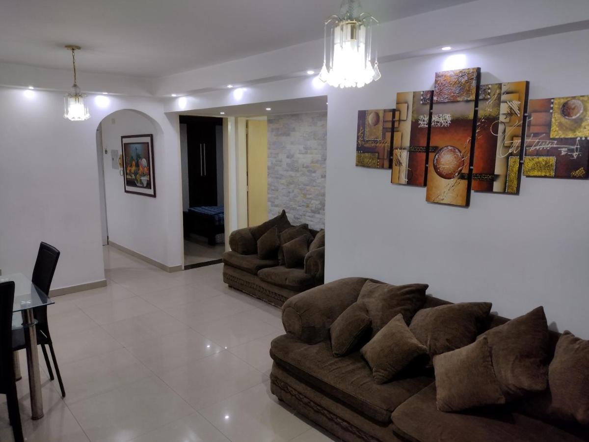 Apartamento Frente Al Aeropuerto De 마이케티아 외부 사진