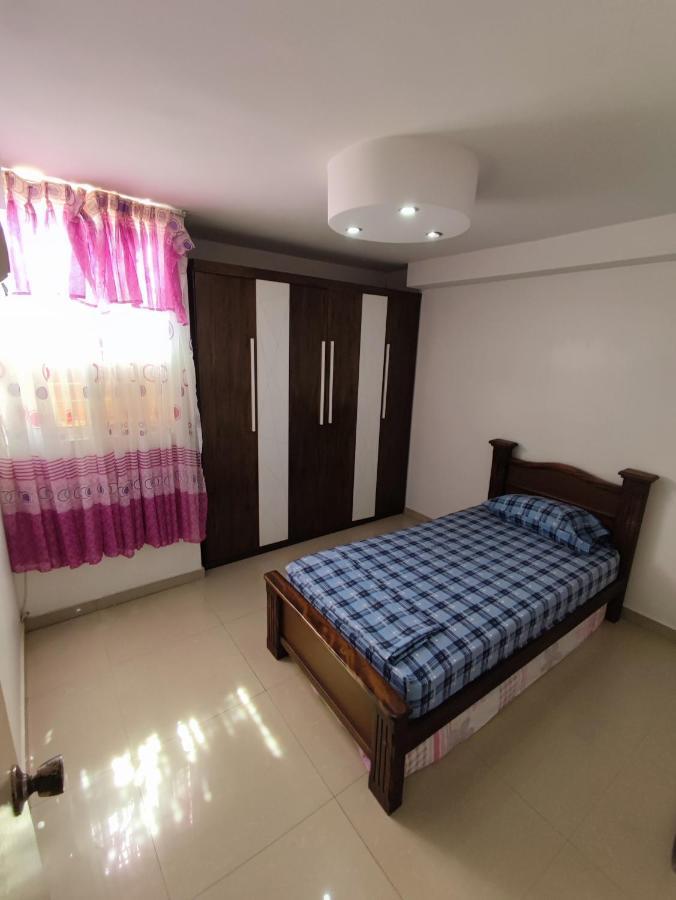 Apartamento Frente Al Aeropuerto De 마이케티아 외부 사진
